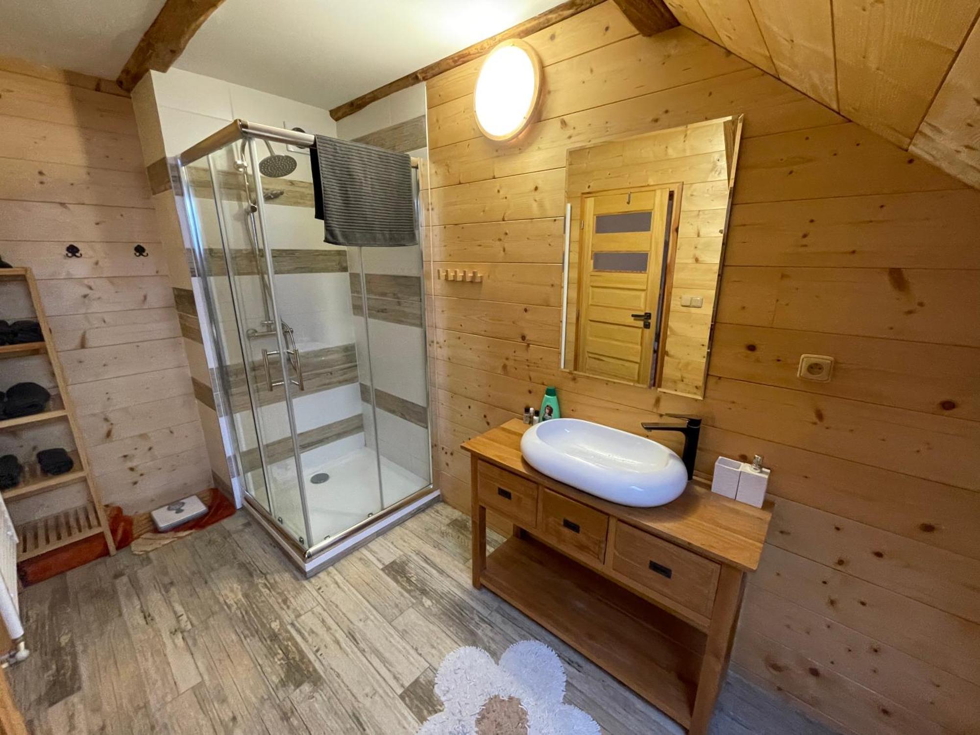 Apartmany Pod Kloboukem ヤーヒモフ エクステリア 写真
