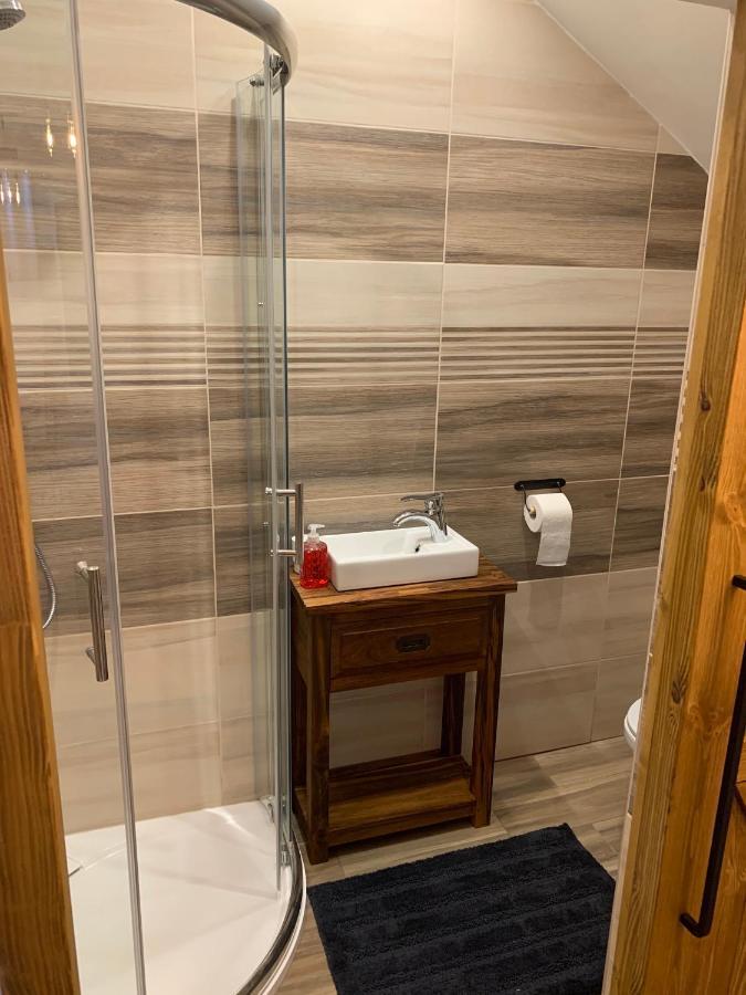 Apartmany Pod Kloboukem ヤーヒモフ エクステリア 写真